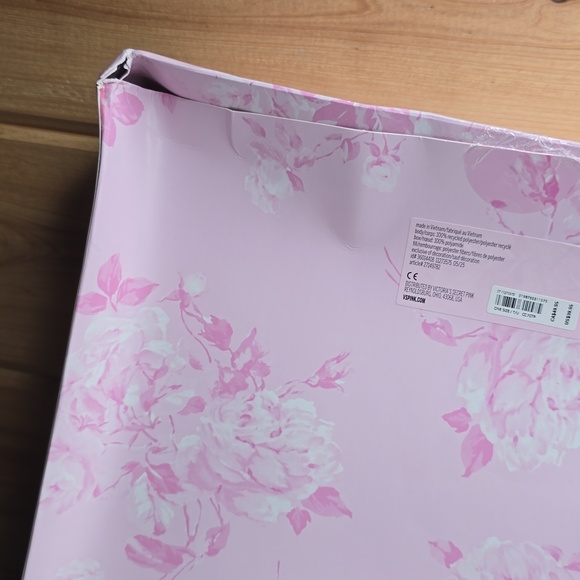 VICTORIA'S SECRET PINK X LOVE SHACK FANCY DOG *BRAND NEW* BEAUX ICONS VELVET BOW - Picture 6 of 11